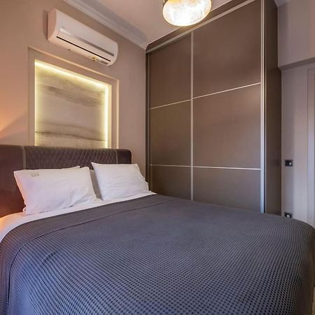 Maison De Luxx A10, Cozy Apartment With Garden In Larissa Ngoại thất bức ảnh