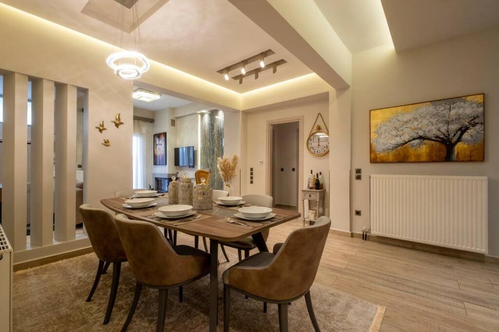 Maison De Luxx A10, Cozy Apartment With Garden In Larissa Ngoại thất bức ảnh